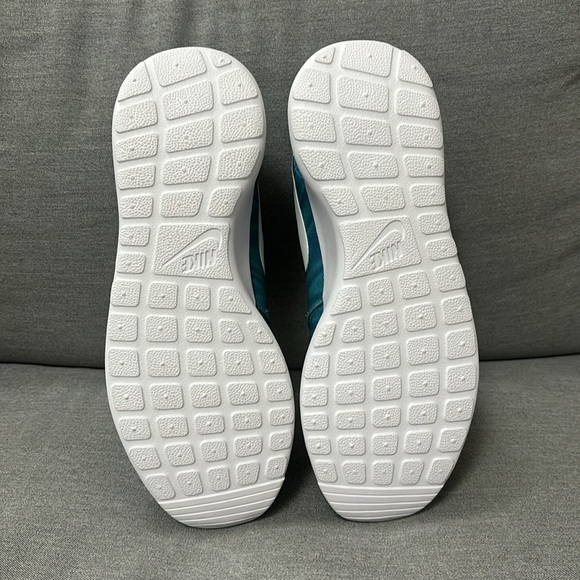 NIKE Sneaker - Picture 5 of 6